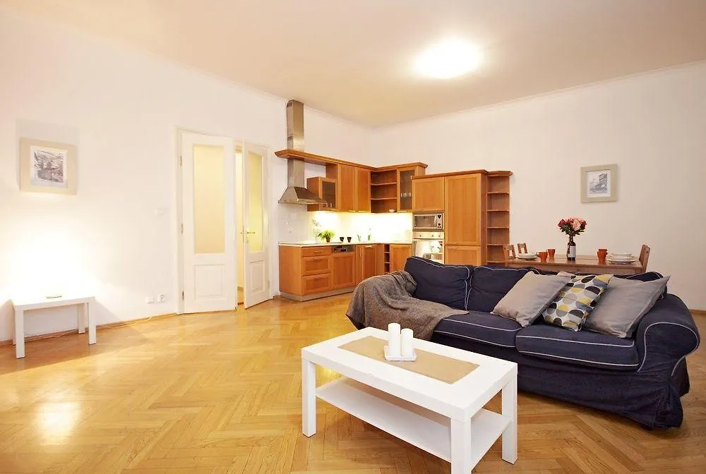 Leo Apartments Old Town Πράγα 0*,